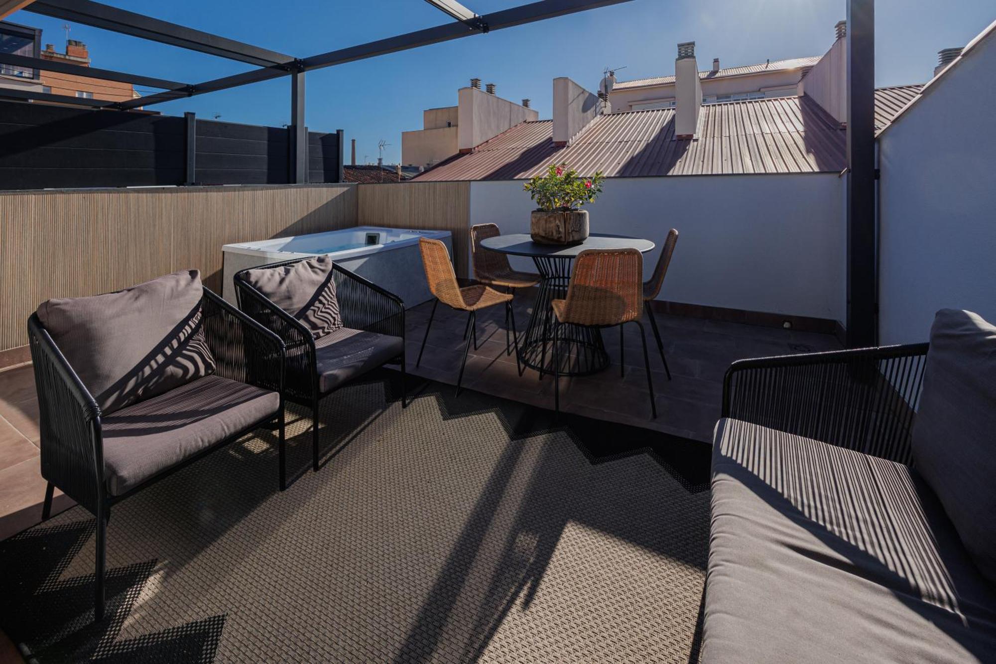 Atico Duplex Playa Area Barcelona Con Spa Exterior มอนท์กัต ภายนอก รูปภาพ